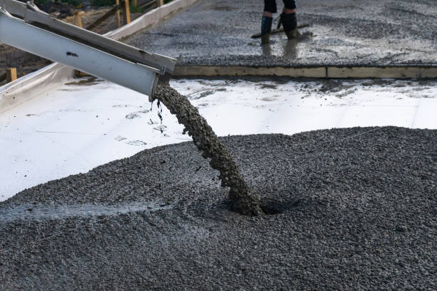 Best Commercial Concrete Services in Calhoun City, MS